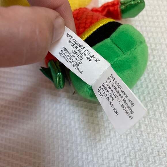 Hallmark itty bitty Aquaman - Picture 4 of 4